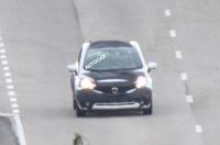 New Nissan Note spotted testing-nissan-note-1_2-jpg