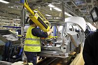 Volvo увеличивает производство первый дизель-гибридной-volvo-v60-production-2-jpg