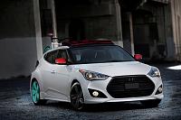 Лос-Анджэлесе аўтасалоне: аўтамабіль Hyundai Veloster у С3 ножках-37858_1_1%5B1%5D-jpg