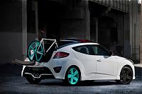 Лос-Анджэлесе аўтасалоне: аўтамабіль Hyundai Veloster у С3 ножках-37859_1_1-jpg