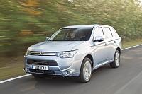 먼저 드라이브 검토: 미 츠 비시 Outlander PHEV-outlander_phev_stu_002a-jpg