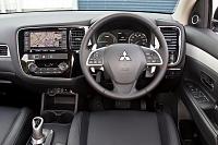 First drive review: Mitsubishi Outlander PHEV-outlander_phev_stu_024a-jpg