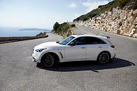 먼저 드라이브 검토: 인피니티 FX 베 텔 에디션-infiniti-fx-vettel-4-jpg