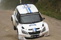 Шчаслівага прызямлення: як скакаць ралійны аўтамабіль-skoda-art-jumping-6-jpg