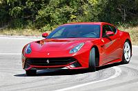12 melhores carros de 2012 Ferrari F12 Berlinetta-ferrari-f12-stan-1_0-jpg