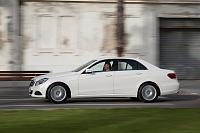 Pirmą kartą vairuoti peržiūros: Mercedes-Benz E250-mercedes-e250-3-jpg