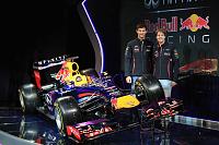 Ред Булл RB9 запускає для сезону 2013 року Формули-1-rb9fforweb-jpg