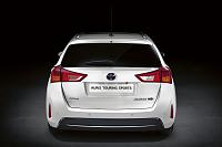 Toyota Auris Touring sporto line-up parodė-toyota-auris-touring-sports-2-jpg